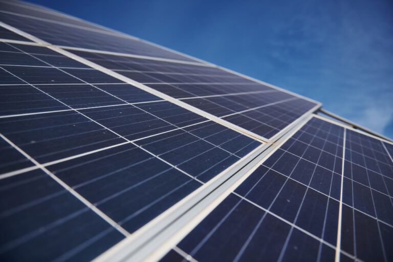 deducción IRPF placas solares 2025